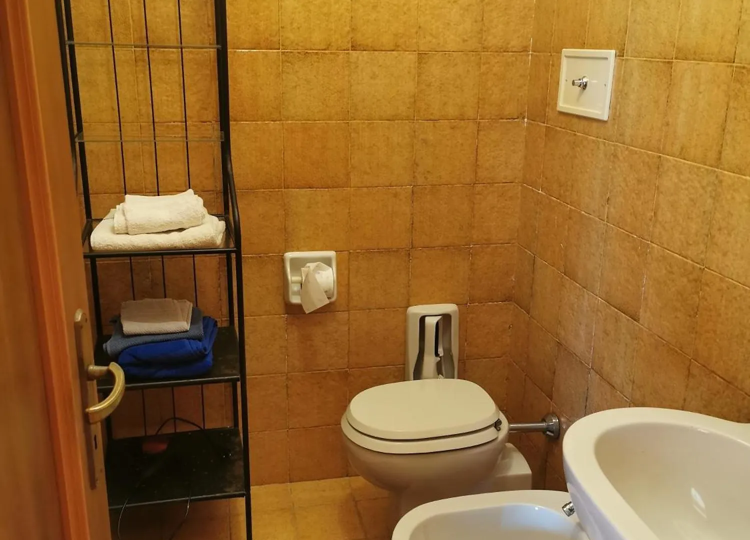 White & Blue House Apartment Chiavari 0*,  Italy